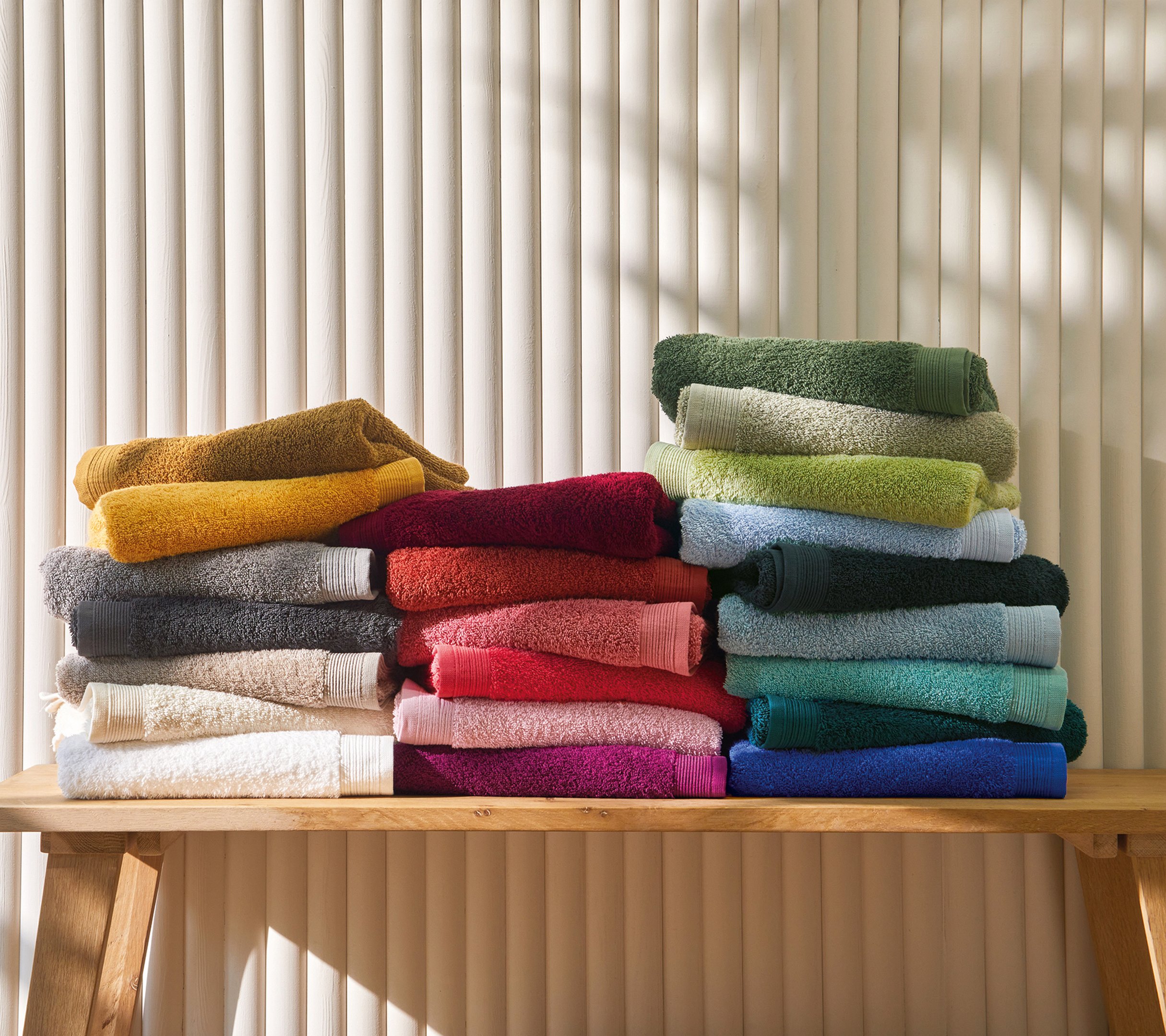 TAPIS DE BAIN UNI  CYCLAMEN 